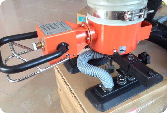EMLH1202550 نظام رفع الفراغ 2800mm*270° قطاع منطقة العمل مع سباق سبيكة الألومنيوم